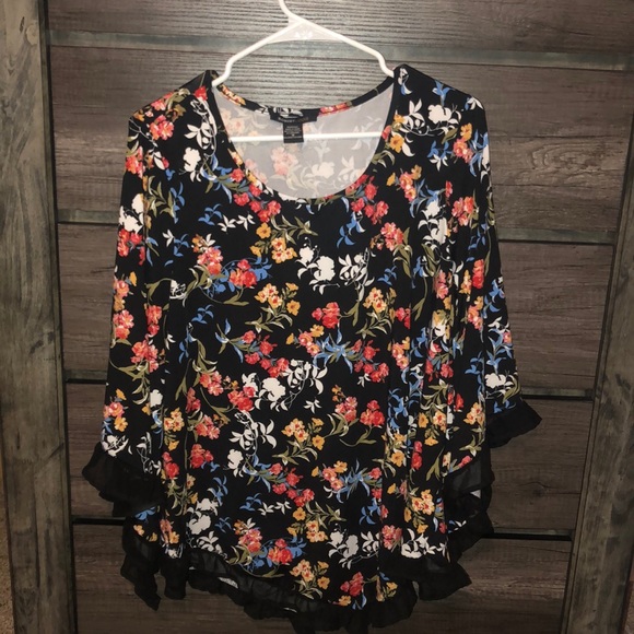 Robert Louis Tops - Floral Plus Size Dress Shirt-New Condition!